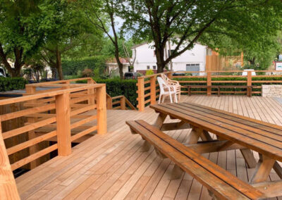 Terrasse et garde corps en bois acacia vallon pont darc